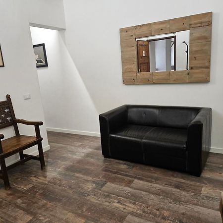 Miriam Apartment Рим Екстер'єр фото